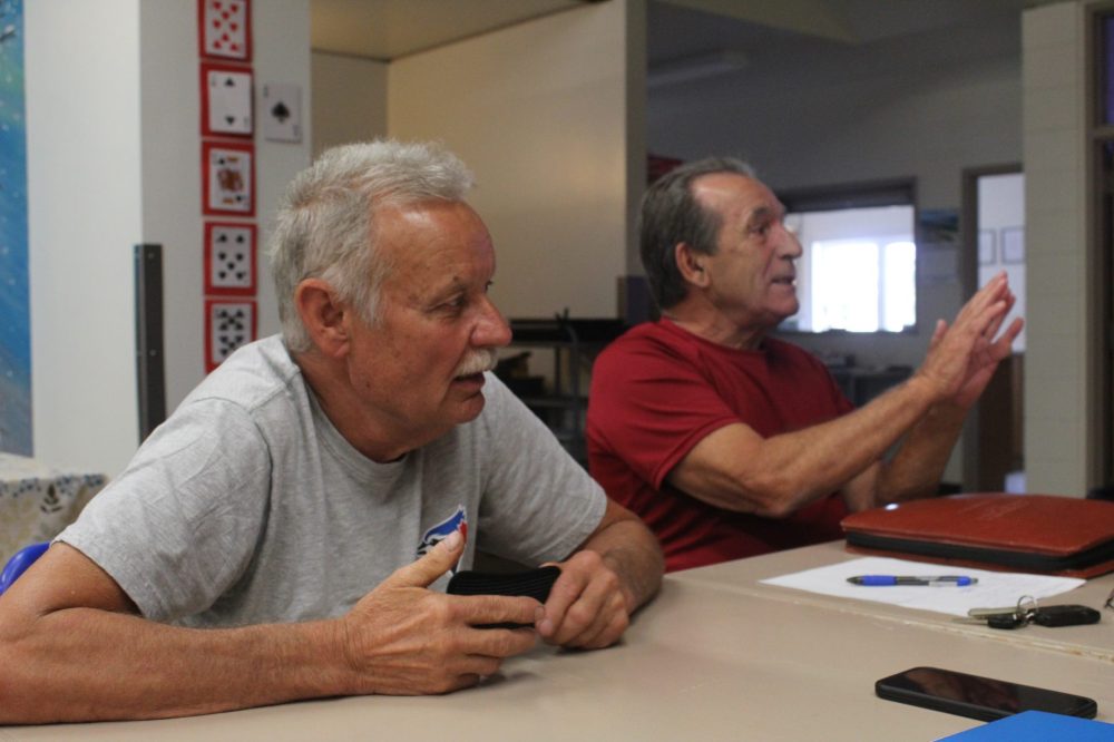 MATTHEW FRANK THE CARILLON Woodridge Community Club President Ken Lachnit (left) joined by Coun. Ken Prociw for the RM of Piney share concerns about chlorinating the bulk fill station during a meeting with provincial officials on Aug. 13, 2025.