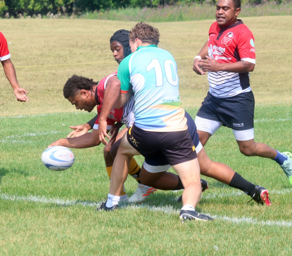 Eastman entered both a men's and women's team in the Rugbymania sevens tournament this year. It was the first time the Eastman Warriors fielded a competitive women's team. (Cassidy Dankochik The Carillon)