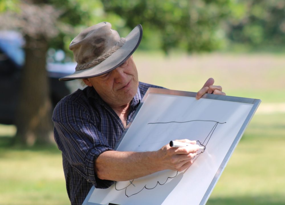 GREG VANDERMEULEN CARILLON ARCHIVES
Terry Galloway, retired University of Manitoba professor of veterinary and wildlife entomology, educates visitors to the 2024 event with the help of his sketches.