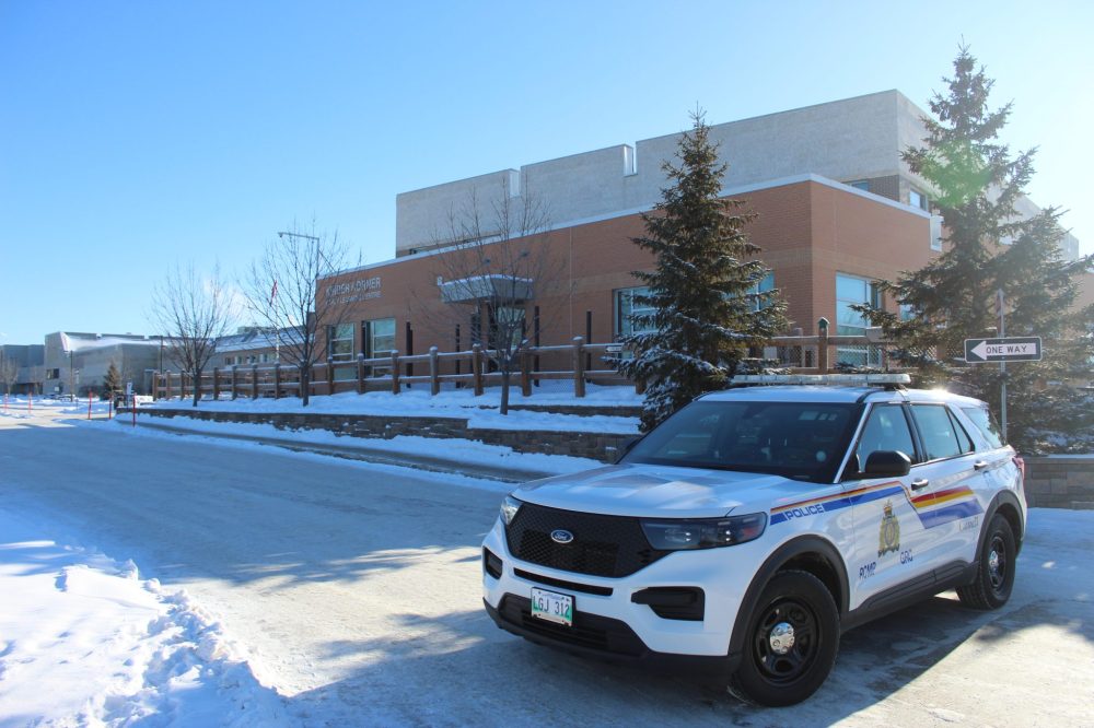 CHRIS GAREAU CARILLON ARCHIVES
A 17-year-old from Steinbach was sentenced to two years of supervised probation on Aug. 29 for making bomb threats in January against Steinbach Regional Secondary School.