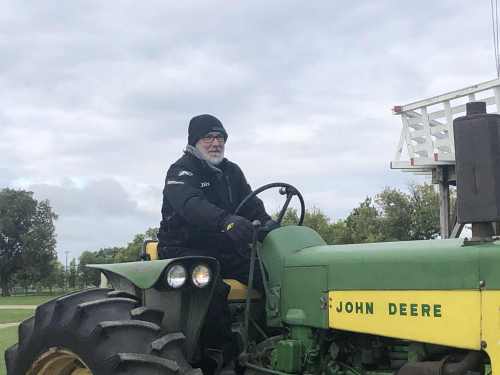 GREG VANDERMEULEN THE CARILLON
Bobby Loewen sits astride his 1959 John Deere 730.