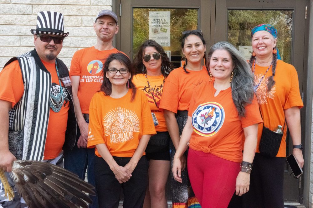 SVJETLANA MLINAREVIC THE CARILLON
Mino Odewin held its Orange Shirt Day Walk on Sept. 30, 2025. Here the founders stand for a group photo (from left to right): Greg Featherman, Adam Norris, Helena Wood, Anna Klyne, Monique Curci, Amy Everett, and Bambi Bertholet.