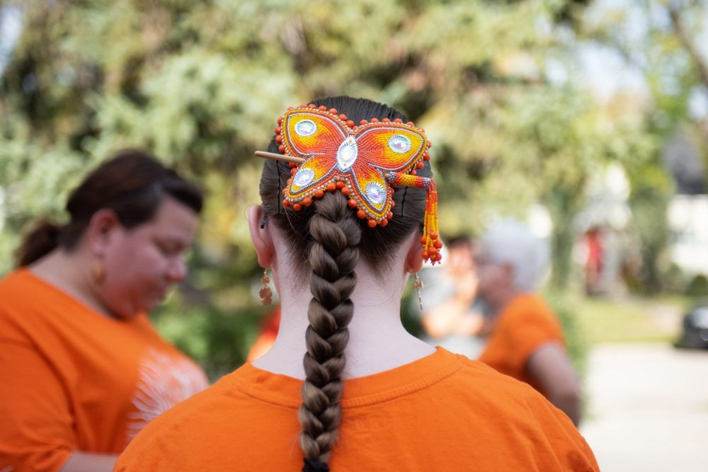 SVJETLANA MLINAREVIC THE CARILLON
Mino Odewin held its Orange Shirt Day Walk on Sept. 30, 2025 which started at city hall in Steinbach and ended at the Steinbach Arts Centre, where a traditional dance was held and a feast was had. A beautiful Indigenous headpiece was worn on the day.