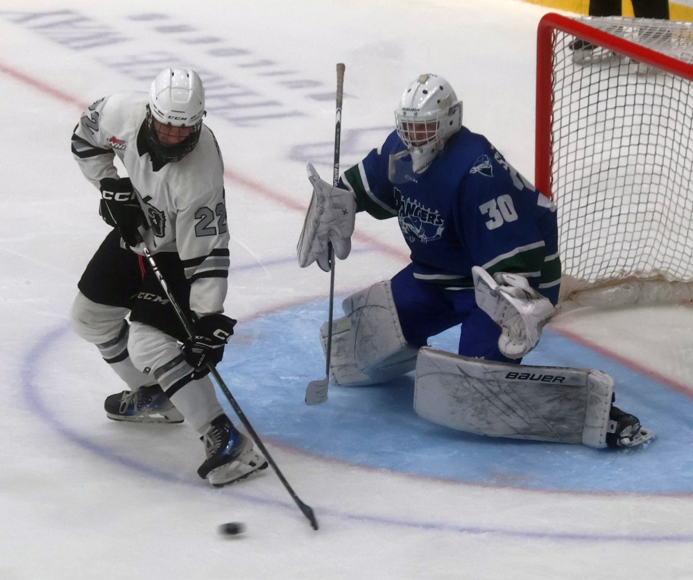 Seven of the Eastman Selects regional teams were in action inside the Southeast Event Centre Oct. 17-19. (Cassidy Dankochik The Carillon)