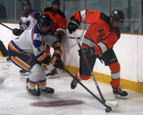 Ste Anne's Kash Pachal battles for the puck during the opening weekend of the HTJHL at the Maurice Chaput Arena Oct. 4. The Aces defeated Landmark 8-3. (Cassidy Dankochik The Carillon)