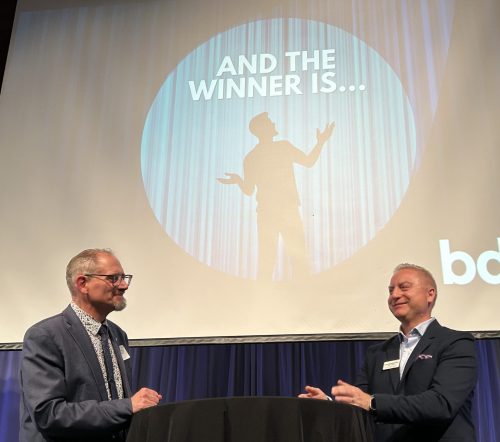 GREG VANDERMEULEN THE CARILLON
The evening also included a quiz show with Steinbach Mayor Earl Funk facing off against Chamber of Commerce president Eugene Warwaruk in a battle of local trivia.