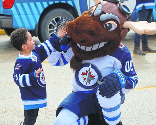 Cassidy Dankochik The Carillon

Mick E Moose and the Winnipeg Jets could be back in the region, as Niverville, Oakbank and Gimli were announced as the three finalists for the upcoming 2026 Jets Town Takeover. Manitoba’s NHL team will host a watch party during an away game March 19 in one of those three centre. The Jets mascot was in Steinbach to kick off the team’s Whiteout Tour across the province earlier in 2025.