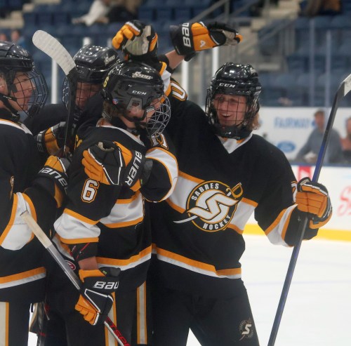 The SRSS Sabres are fourth in the top division of the Winnipeg High School Hockey League. (Cassidy Dankochik The Carillon)