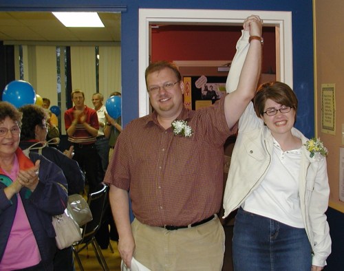 PETER DYCK CARILLON ARCHIVES 

Steinbach MLA Kelvin Goertzen celebrates his first election win in 2003. The former Tory cabinet minister, and briefly Manitoba’s premier, announced on Dec. 10 he won’t seek re-election.
