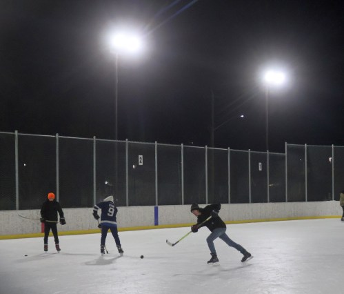 The outdoor rink in Steinbach was opened last week after a spell of cold weather. (Cassidy Dankochik The Carillon)
