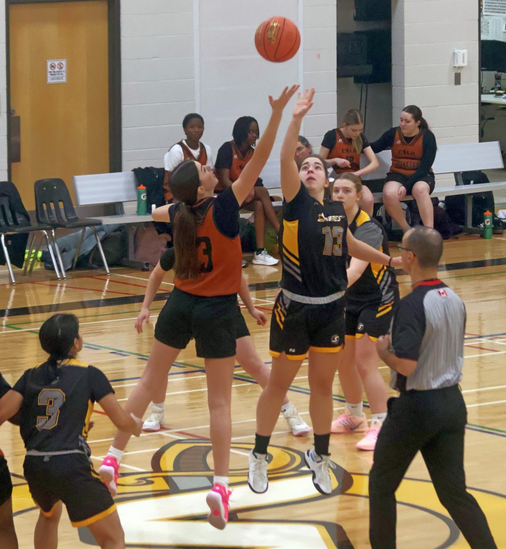 SRSS picked up their first varsity girls basketball win of the season Jan. 7. (Cassidy Dankochik The Carillon)