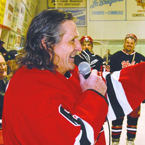 Carillon Archives 

Jean Guy Tetrault speaks before a La Broqurie Habs game in 2008.