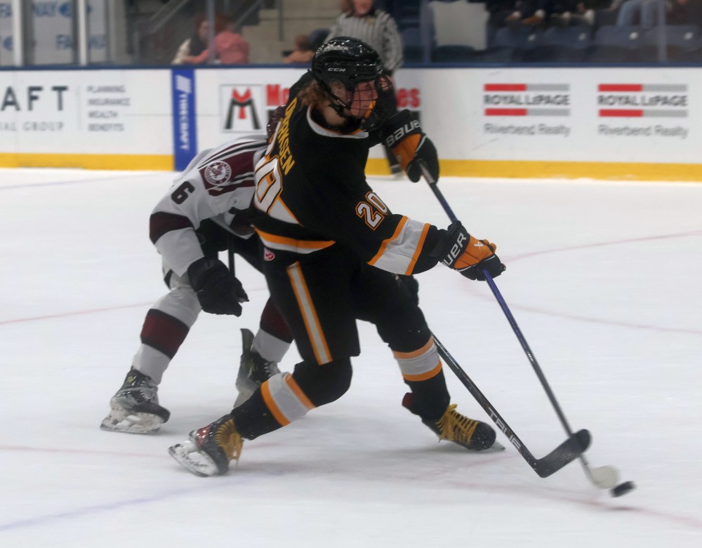 The SRSS Sabres finished their regular season with a win over St Paul's Feb. 4. (Cassidy Dankochik The Carillon)