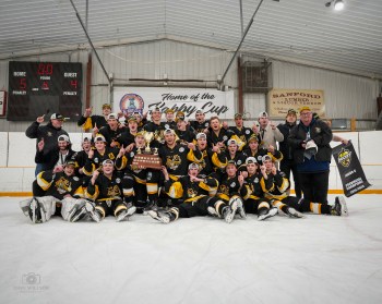 The Macdoanld Swarm are the 2026 HTJHL champions. (Dave Willson Ice Wave Media)