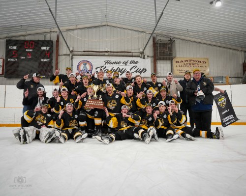 The Macdoanld Swarm are the 2026 HTJHL champions. (Dave Willson Ice Wave Media)