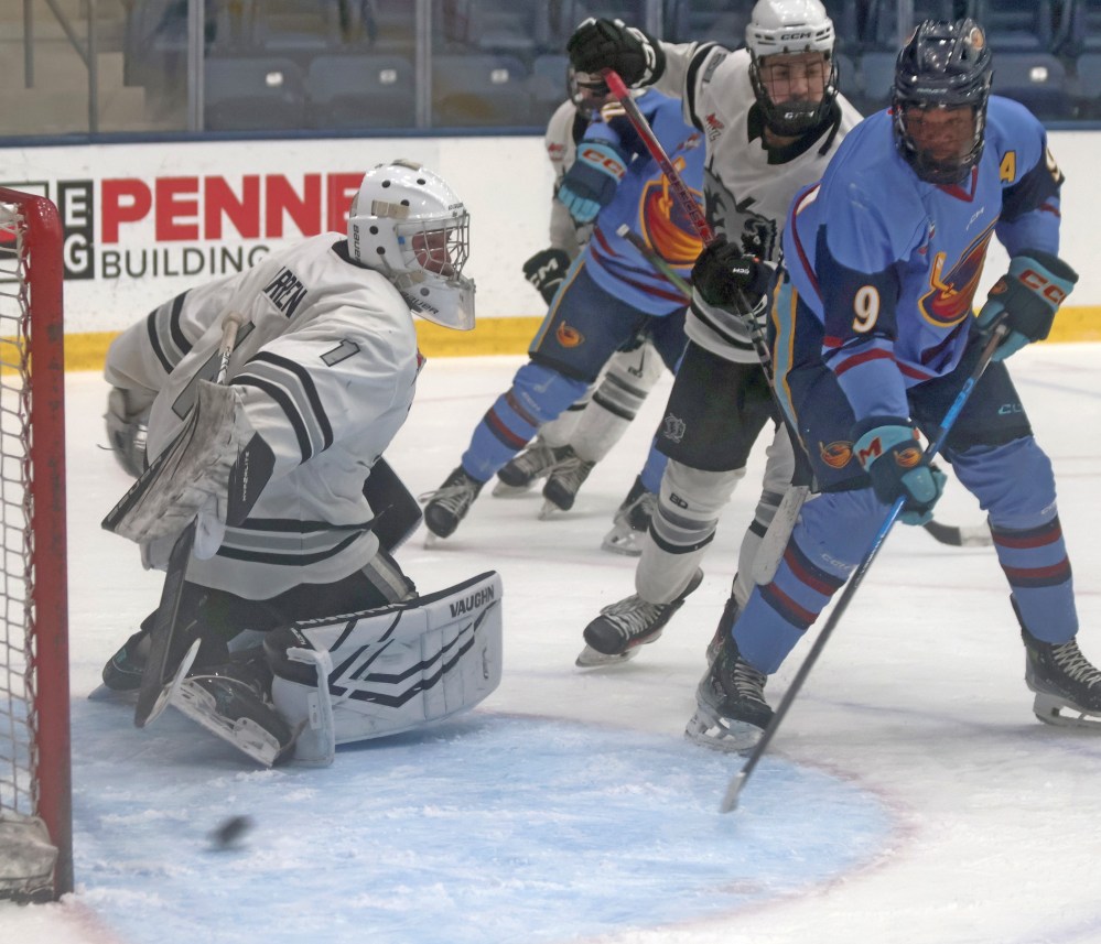 The Winnipeg Thrashers' Ed Saly watches as a Julian Fedora shot goes into the Eastman net during game four of the Manitoba U18 AAA playoffs. (Cassidy Dankochik The Carillon)
