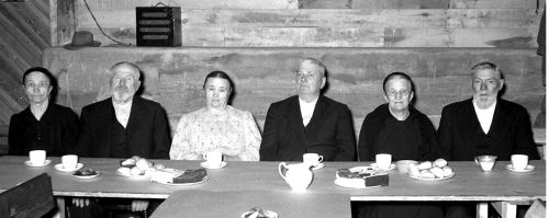 The Dueck sisters joined their husbands at the head table this month to celebrate the 50th anniversary of Mr and Mrs P.D. Kroeker. Peter and Elizabeth Kroeker, farmers in the Steinbach district, were married March 10, 1898. Elizabeth was the third of the Dueck sisters to reach the golden wedding anniversary milestone. Abraham R. Penner and Susanna Dueck (at left) were married August 12, 1894, and Henry R. Reimer and Helena Dueck (at right) were married October 18, 1896.
