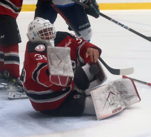 Virden goalie Braxton Burdeny put his hand on the line to make a save during game five of their MJHL semi-final series against Steinbach. The Oil Capitals beat Steinbach 4-2 to advance to the league championship series. (Cassidy Dankochik The Carillon)