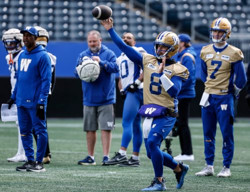 JOHN WOODS / FREE PRESS
Quarterback Zach Collaros (8) throws at Blue Bomber training camp Sunday, May 10, 2026. 

reporter: taylor