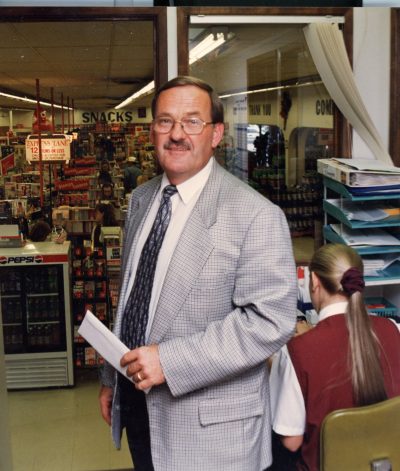 CARILLON ARCHIVES 

Economy Foods owner Wally Penner spends a reflective moment as the grocery store and the downtown mall are about to be turned over to new owners, Westfair Foods.