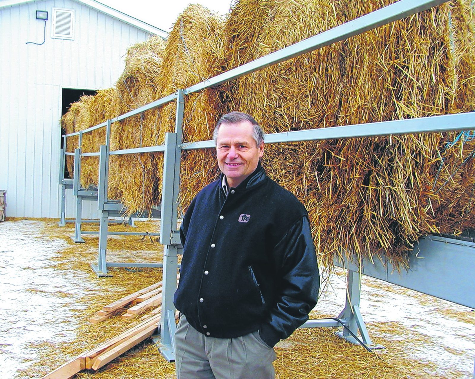 COLUMN: The Carillon Flashback November 28, 2002 – Straw burner slashes barn heating costs
