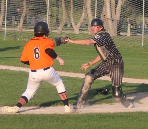 Dayton Christensen was the key player on an excellent double-play during a game May 26 that showed the baseball IQ of the Carillon Sultans this year. The Sultans catcher sniffed out a delayed double-steal attempt to put out a runner who was on third, then caught the initial runner napping as he linked up with Centerfielder Joe Plett to put out another Winnipeg South baserunner at second base. (Cassidy Dankochik The Carillon)