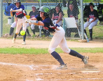 Chloe Carriere's opening bunt single in the bottom of the first inning set up École Saint-Joachim/Réal-Bérard for a eight-run inning, more than erasing a top half home run from Vincent Massey (Brandon) in the finals of the MHSAA fastpitch championship game. (Cassidy Dankochik The Carillon)