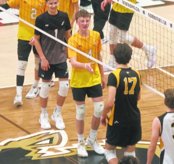 Steinbach's Erik Neufeld was named a tournament all star. (Cassidy Dankochik The Carillon)