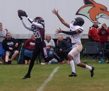 A Springfield Sabres player nabs an interception during a pre-season Winnipeg High School Football League game. (Cassidy Dankochik The Carillon)