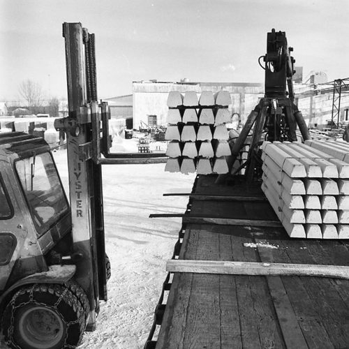 CARILLON ARCHIVES 

Another load of hog slats is loaded and headed for the United States. Freestyle dairy barns use Barkman Concrete’s heavy concrete slats for the floor and hog barns are equipped with smaller slats.