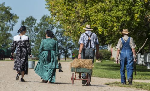 MENNONITE HERITAGE VILLAGE 

MHV school trips encourage experiencing early Mennonite settler life, guided by costumed interpreters.
