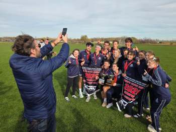 The Providence Pilots picked up both the men's and women's team championships at the first-ever MCAC cross-country championships. (Providence Pilots)